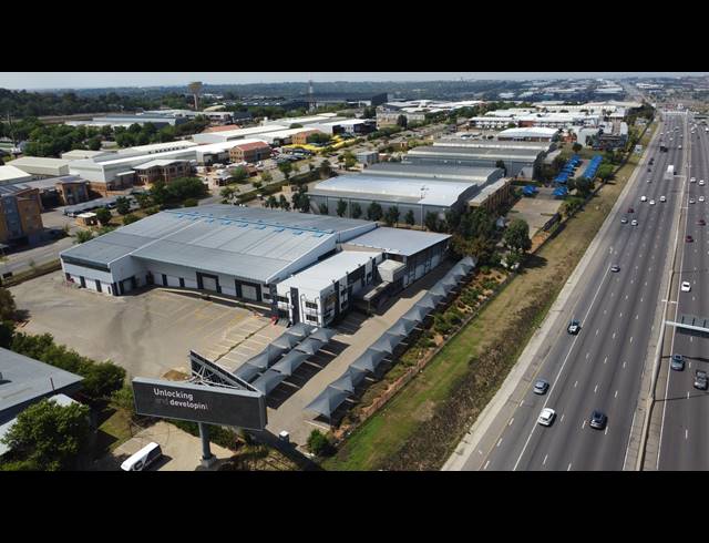 5,410M² WAREHOUSE TO LET IN RANDJESPARK
